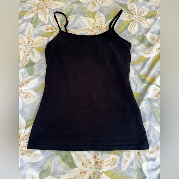 NWOT black built-in bra spaghetti strap tank top - Picture 1 of 3